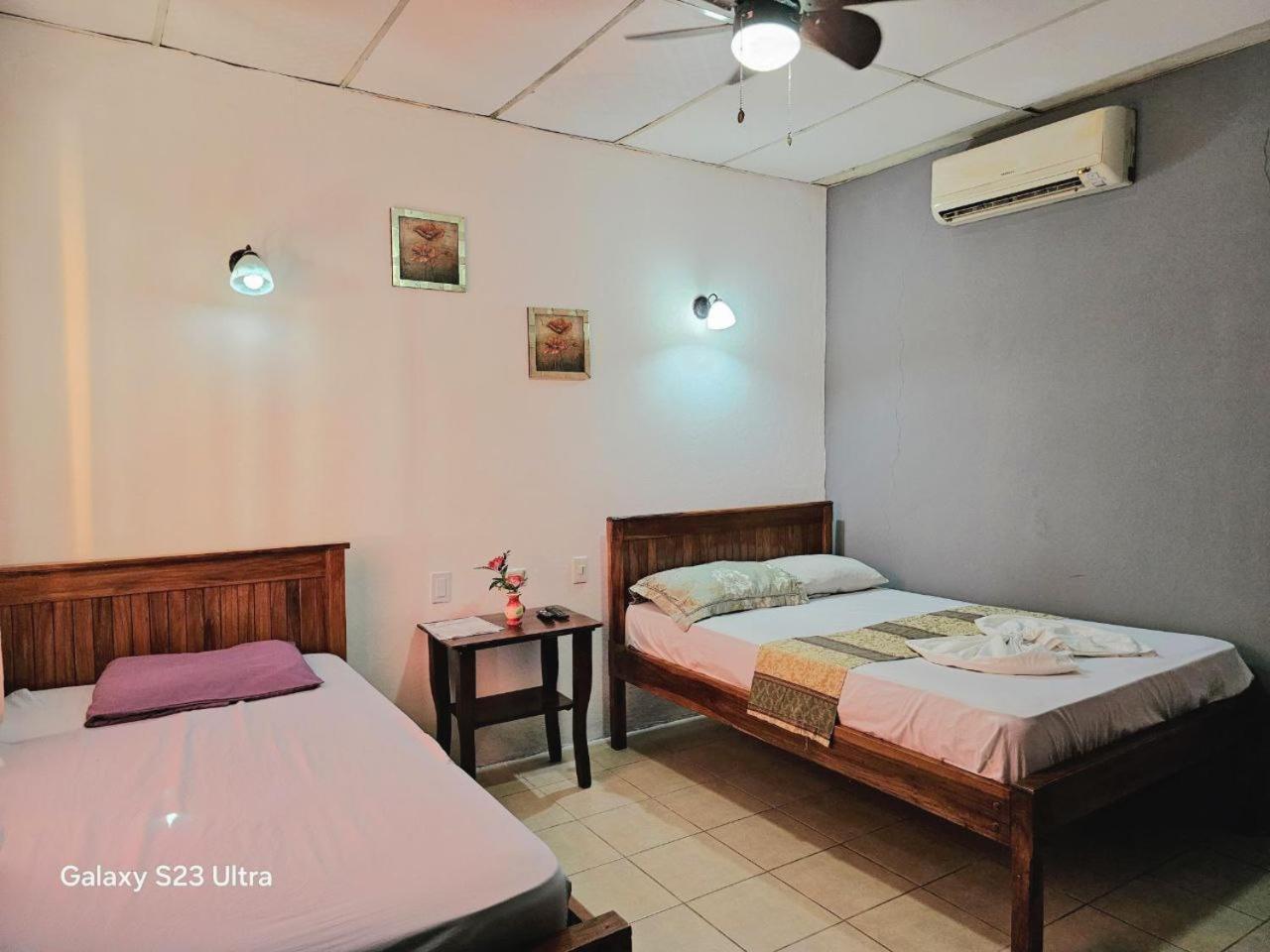 Ometepe House Bed & Breakfast Moyogalpa Exterior photo