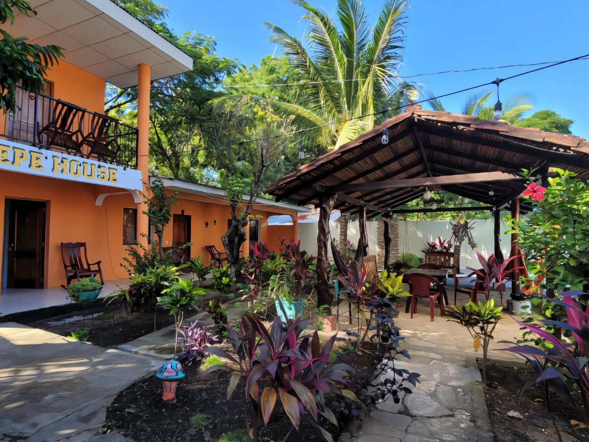 Ometepe House Bed & Breakfast Moyogalpa Exterior photo